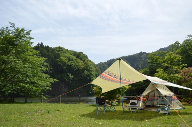 ロゴスのシェードテントを徹底解説 家族で楽しむためのおすすめ7選 キャンプ アウトドア情報メディアhinata