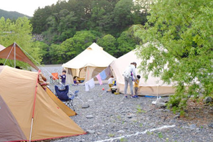 キャンプデビューにおすすめ 秋葉オートキャンプ場で自然を満喫しよう キャンプ アウトドア情報メディアhinata