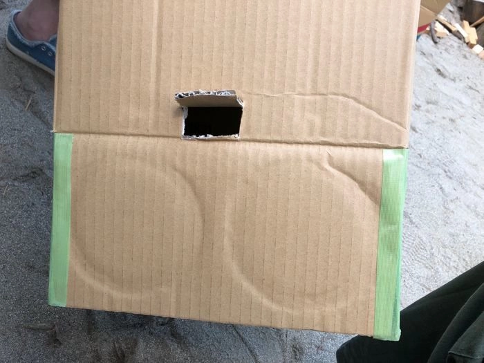 材料費はたったの400円 簡単に作れる我が家の使い捨て燻製器 キャンプ アウトドア情報メディアhinata