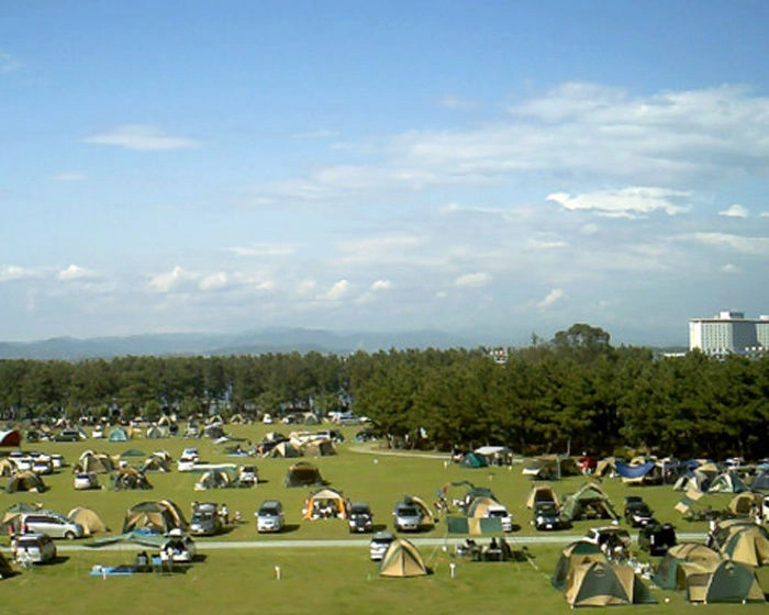 渚園キャンプ場 でオートキャンプ 釣りや潮干狩りなど 海を満喫しよう キャンプ アウトドア情報メディアhinata 渚園キャンプ場 でオートキャンプ 釣りや潮干狩りなど 海を満喫しよう キャンプ アウトドア情報メディアhinata