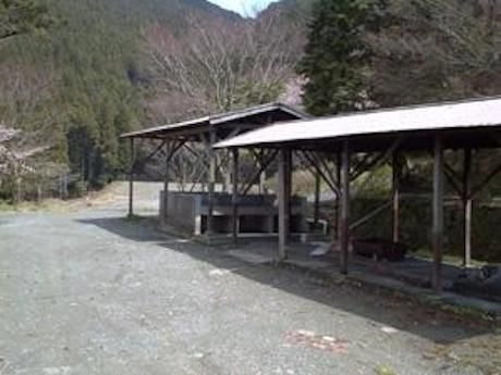 若杉楽園キャンプ場の様子