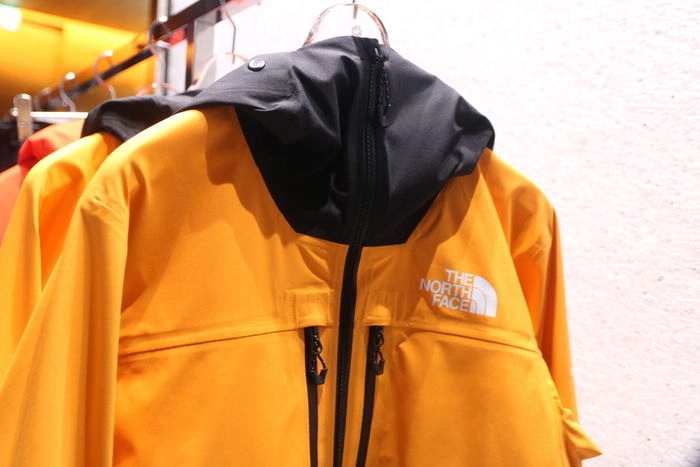 通気性に優れた防水透湿ウェア！ザ・ノース・フェイスが新素材