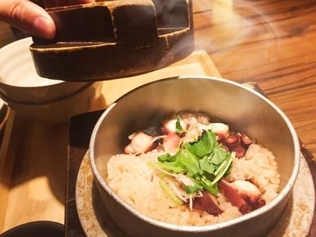 キャンプで食べたい焚き火料理レシピ13選 焚き火道具18選 キャンプ アウトドア情報メディアhinata