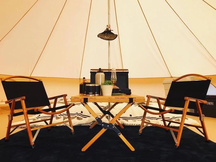 インスタグラマーに学ぶ 黒ギアで叶える 自分好みのスタイリッシュサイト キャンプ アウトドア情報メディアhinata