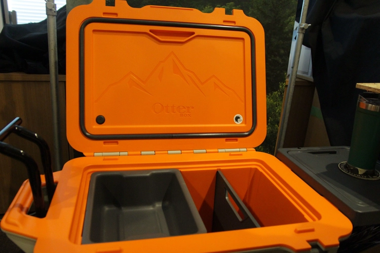 ハードクーラーボックス otter オッター 純正 オッターボックス ハードクーラーボックス otter オッター 純正 オッターボックス
