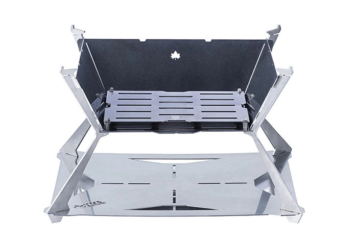 最終値引き‼️ランタン✖️モノキャンプスタイルコラボ焚き火台‼️ ロゴスから最高級の焚き火台が誕生！国産で高い耐久性は一生モノ