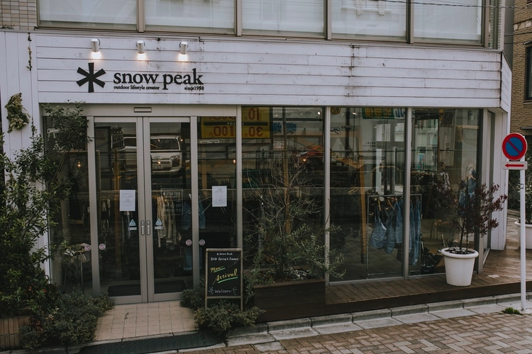 スノーピークの表参道店