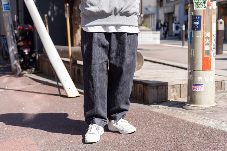 ヘリーハンセンのデニムパンツ