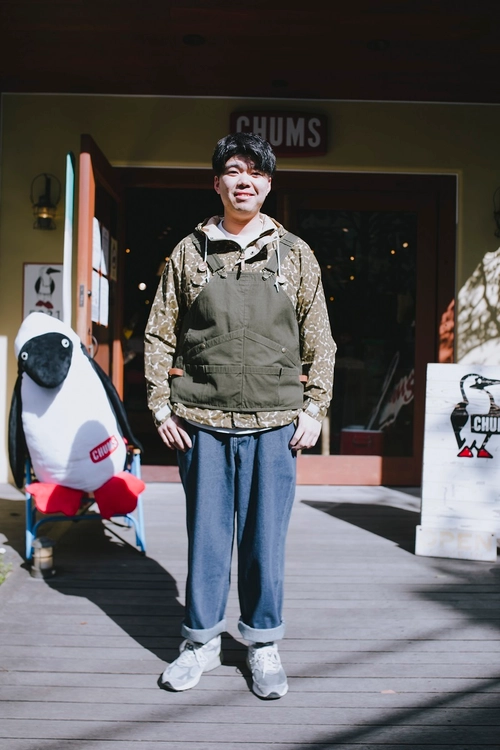 CHUMSの男性スタッフのファッションスナップ