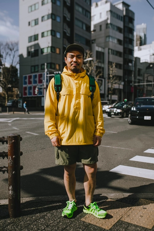 デサントトーキョーの男性スタッフ、スナップ写真