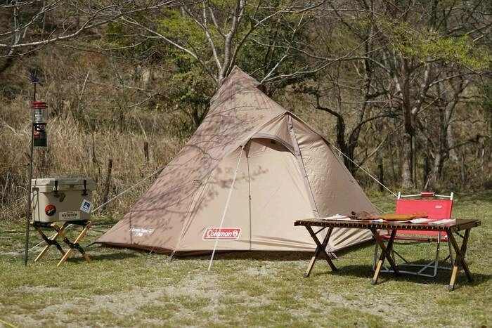 ナチュラム×コールマンがコラボ！ティピー型テントのセットで最初から