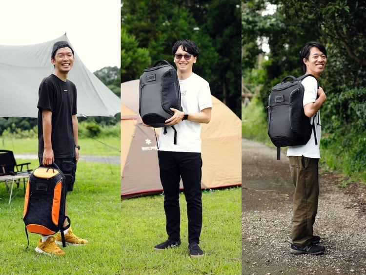 UAGのバッグを持った3人