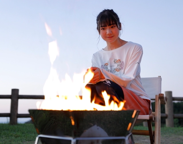焚き火の楽しさ倍増！家族・友人にキャンプの楽しさを知ってもらえる薪割りの世界【みゆキャンプ】