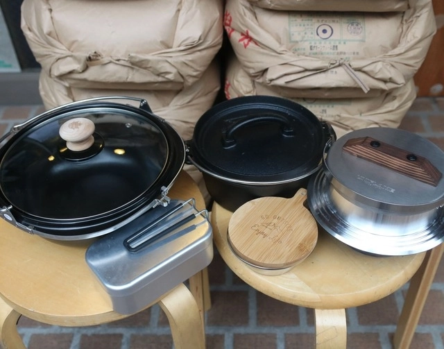 お米マイスターが料理ギアを解説!初回は「炊飯器超え」のダッチオーブン【究極キャンプ炊飯vol.1】