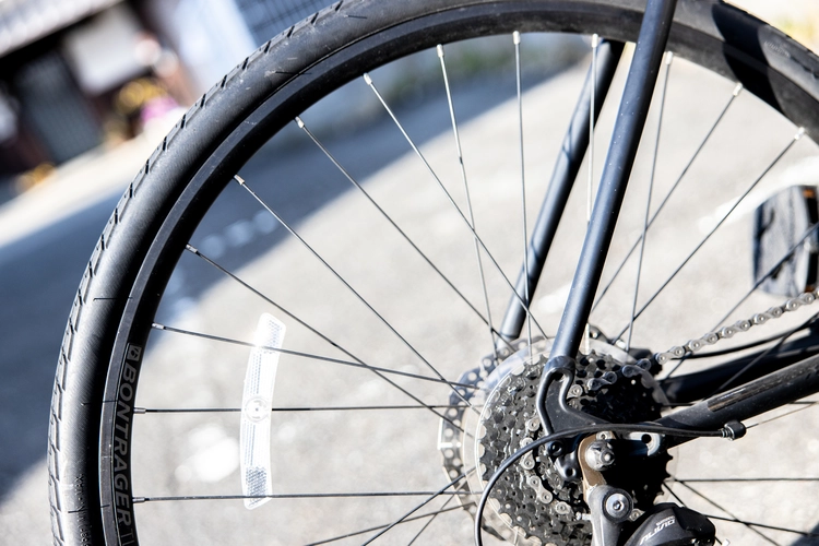 クロスバイクにおすすめのタイヤ6選 サイクリング 街乗りなど用途ごとに紹介 キャンプ アウトドア情報メディアhinata