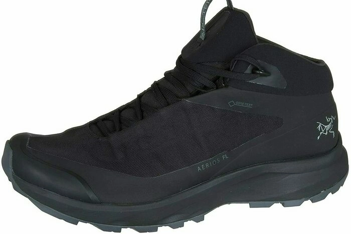 革新的な機能で魅了する人気ブランドアークテリクスシューズ6選 キャンプ アウトドア情報メディアhinata