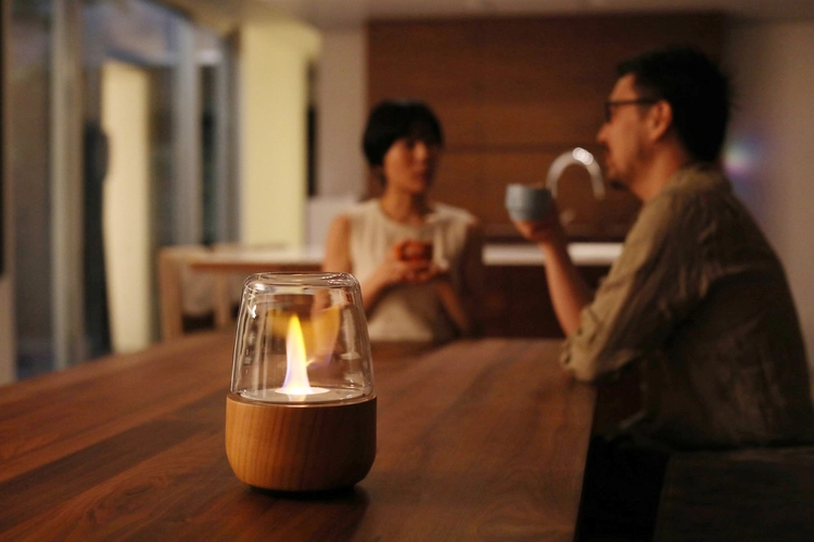 TOYOTOMI トヨトミ Re:ful リフル ランタン 手で包みこむだけで着火する不思議なランタンRe:ful(リフル) ストーブ