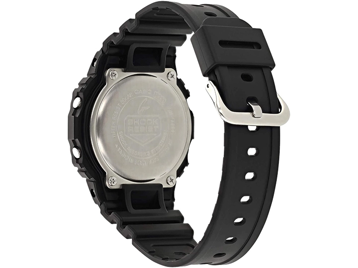 G-SHOCK DW5600シリーズを紹介！アウトドアでも映えるおしゃれさ