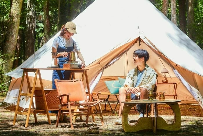 カップルキャンプのススメ パートナーと共有する心地いい時間 その魅力はお互いを深く知れる 疑似同棲 キャンプ アウトドア情報メディアhinata カップルキャンプのススメ パートナーと共有する心地いい時間 その魅力はお互いを深く知れる 疑似同棲 キャンプ アウトドア情報メディアhinata