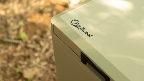 品切れ間近】エコでおしゃれなポータブル冷凍・冷蔵庫「パシフィ