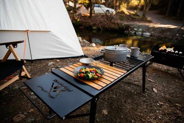 Hiro's wood works アウトドアテーブルオーダー承ります 楽天