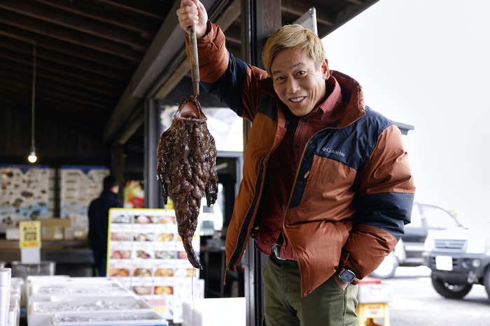 成功のカギは 釣った魚をすぐ食べるな じゅんいちダビッドソンが 釣り ソロキャンプ の魅力を大いに語る キャンプ 釣り2時間 キャンプ アウトドア情報メディアhinata