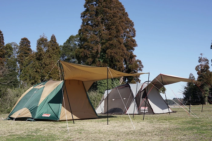 フランスメーカーケシュアのブランド品#テント大人四人〜子ども