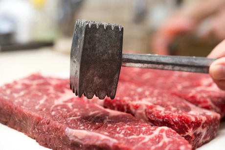 肉を制するものはバーベキューを制す 必要な量やおすすめの種類は キャンプ アウトドア情報メディアhinata