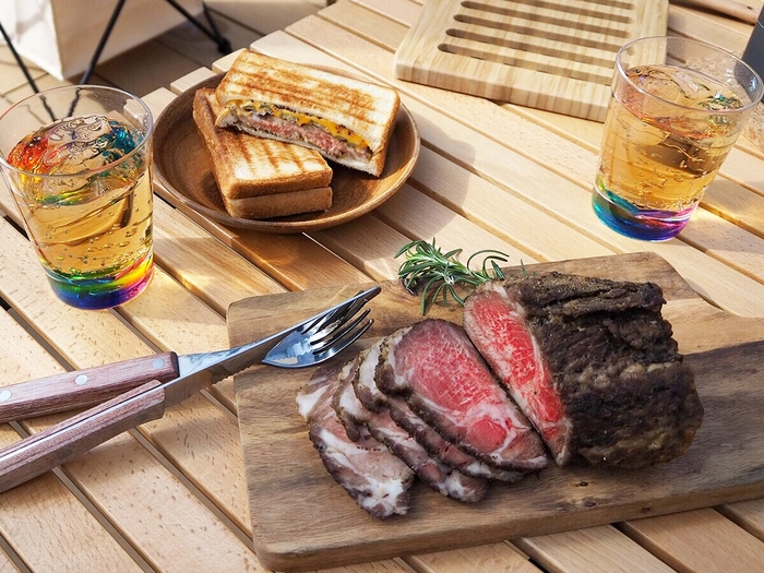 CAPTAIN STAG ウエストホーロー食器セット(キャリングケース付)の商品