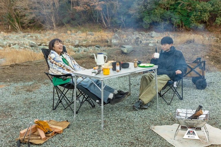 「高さ」を変えればキャンプが変わる！ハイスタイルとロースタイル、自分にとってベストはどっち！？ ｜ キャンプ・アウトドア情報メディアhinata