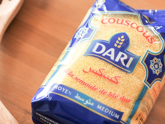 クスクスとは?普段使いにもアウトドアにもおすすめな理由&レシピ キャンプ・アウトドア情報メディアhinata