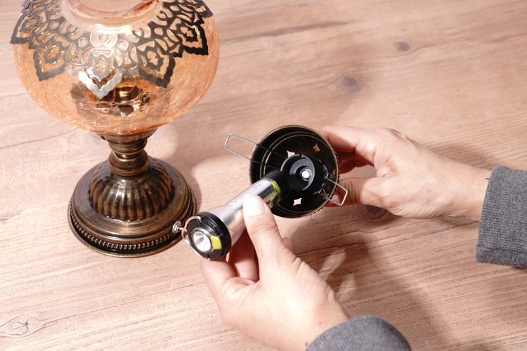 ビンテージ感のあるトルコランプ、でもゴールゼロが装着可能！新感覚の