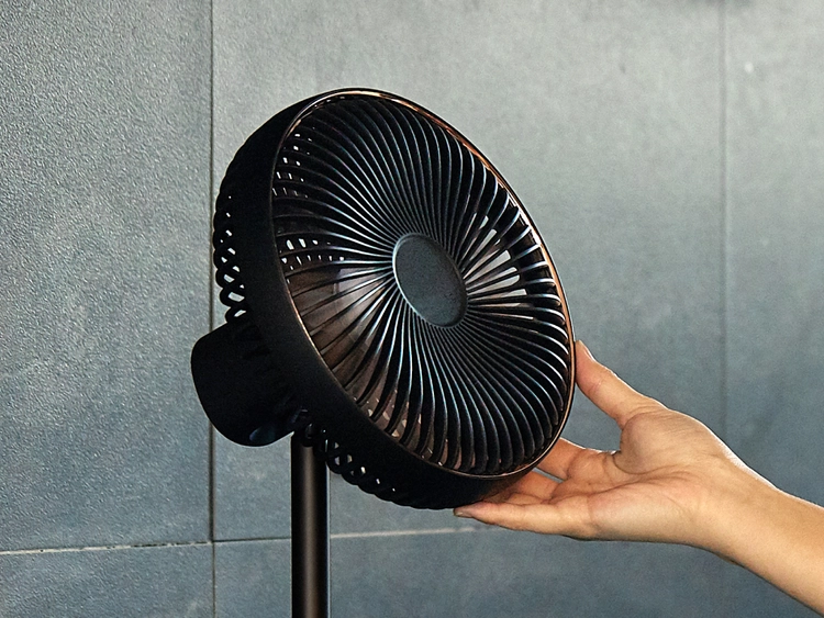 新品】LUMENA FAN 綺麗 PRIME2卓上扇風機 キャンプ向け