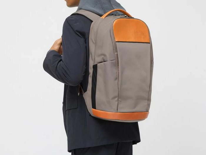 THE NORTH FACE マーティン ウィング 6(ブラック)の商品紹介