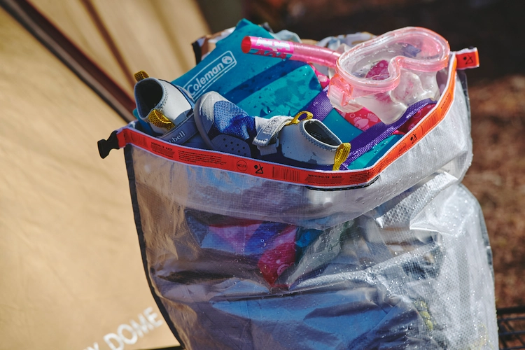 キャンプの主役にも！WEEKEND(ER)×hinataの「見せたいゴミ箱」が遂に