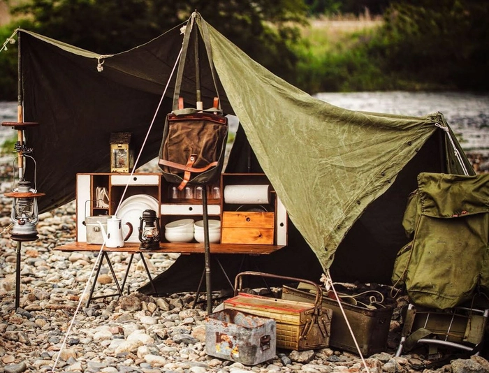 古道具の風格をまとうキャンプ道具【Ajigomi Coffee and Camp Gear