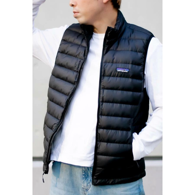 【CT】【美品】寒いときのお出掛けに重宝！　パタゴニアのダウンベスト patagonia パタゴニア ベスト メンズ ダウン セーター PATAGONIA