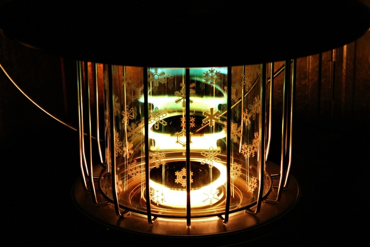 pixta_109167335_M.jpg