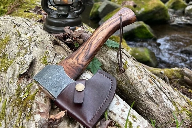 Pöul Tools】キャンプもブッシュクラフトも！スウェーデンから美