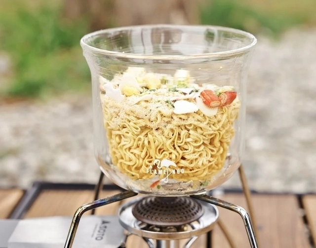 「炎まで楽しめる」。キャンプのコーヒー時間が変わるガラス製タンブラー【目利きのキャンプギア】