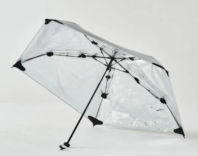 驚愕の90g以下！ダイニーマ使用のキャンプ向け「超軽量・晴雨兼用傘」が登場。UL派が注目する理由とは