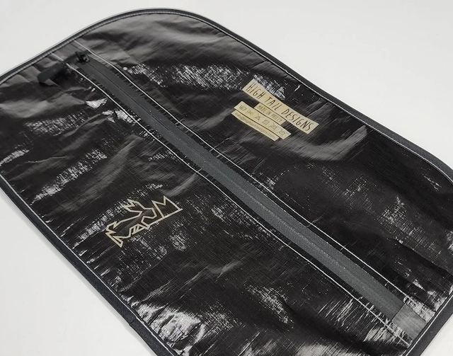 キャンプの枕、持っていくのやめました。着替えがそのまま寝具になる「47gのスタッフサック」
