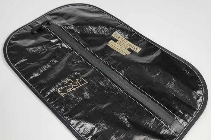 キャンプの枕、持っていくのやめました。着替えがそのまま寝具になる「47gのスタッフサック」