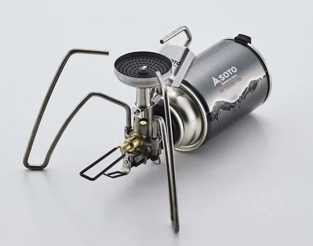 キャンプで慣れた「CB缶」のまま山へ!SOTOが135gまで軽くした登山用ストーブ【目利きのキャンプギア】