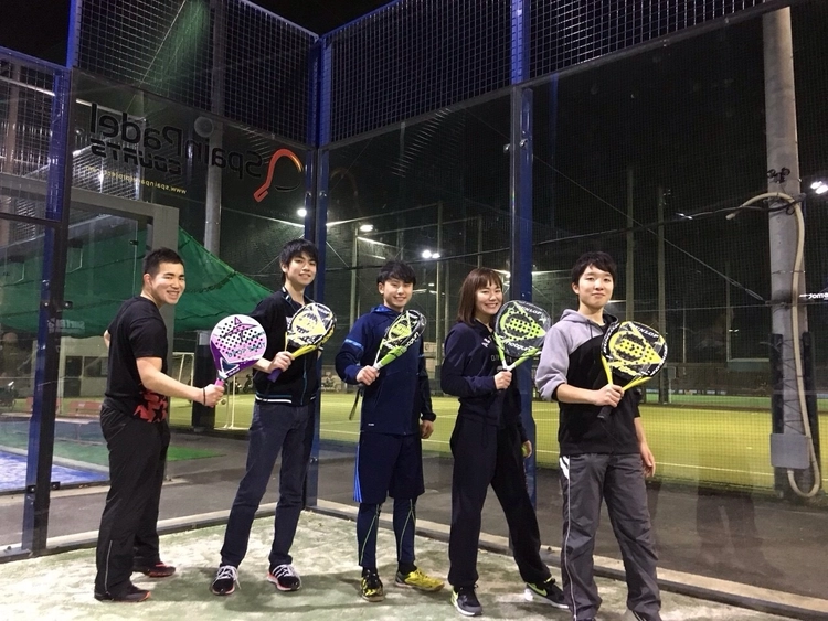 話題沸騰中のスポーツ パデル を実際にやってきました 2ページ目 キャンプ アウトドア情報メディアhinata