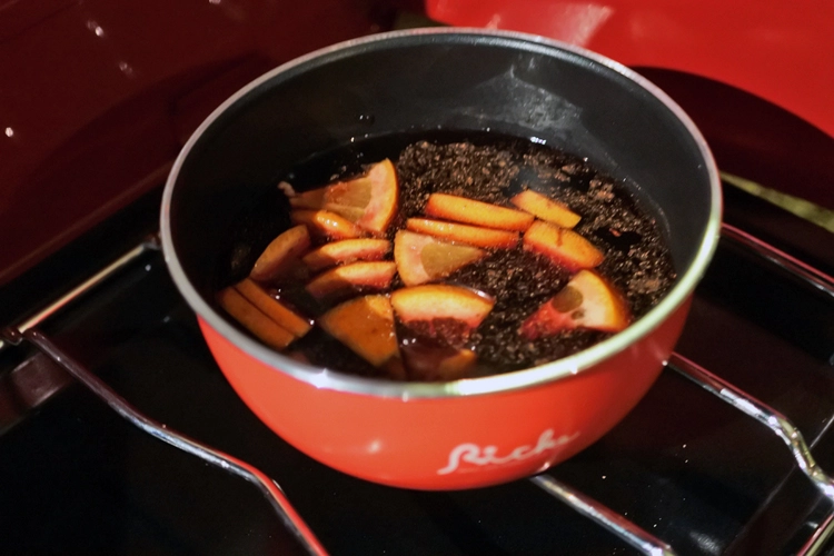 キャンプで飲みたいホットワイン