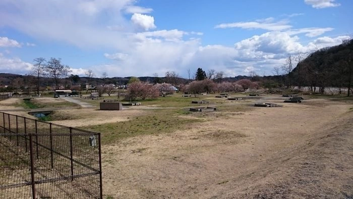 出会いの森総合公園オートキャンプ場のバーベキュー場