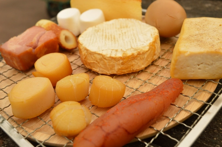 スモーク(燻製)の食材