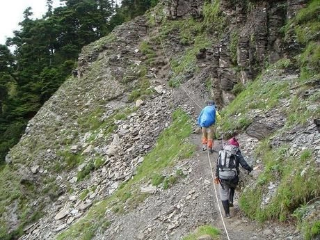 登山のときタイツってはいたほうがいいの 知られざるタイツの効果とは キャンプ アウトドア情報メディアhinata