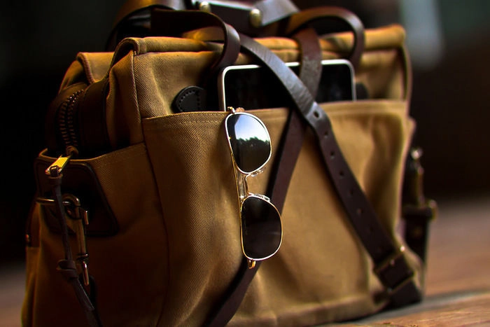 美品　FILSONハンドバック Filson Tin Cloth Compact Briefcase – Elements Outfitters